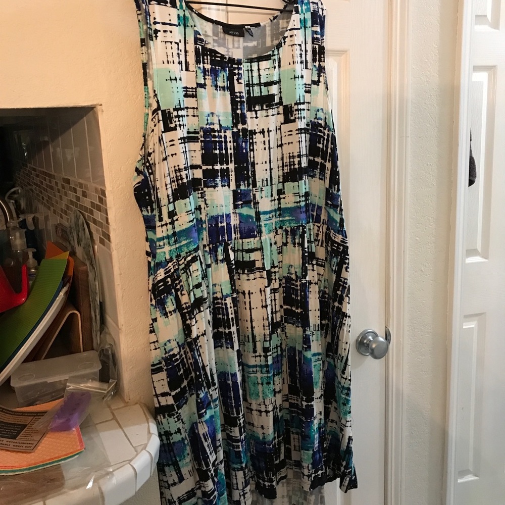 Apt 9 Dress w/pockets